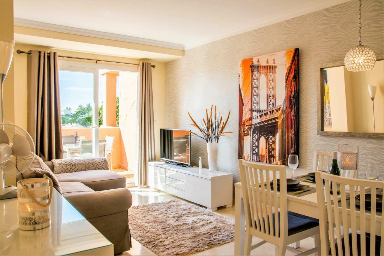 Free One Bedroom Retreat In Elviria
